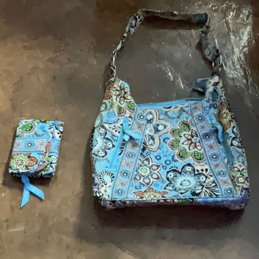 Vera Bradley purse and wallet combo